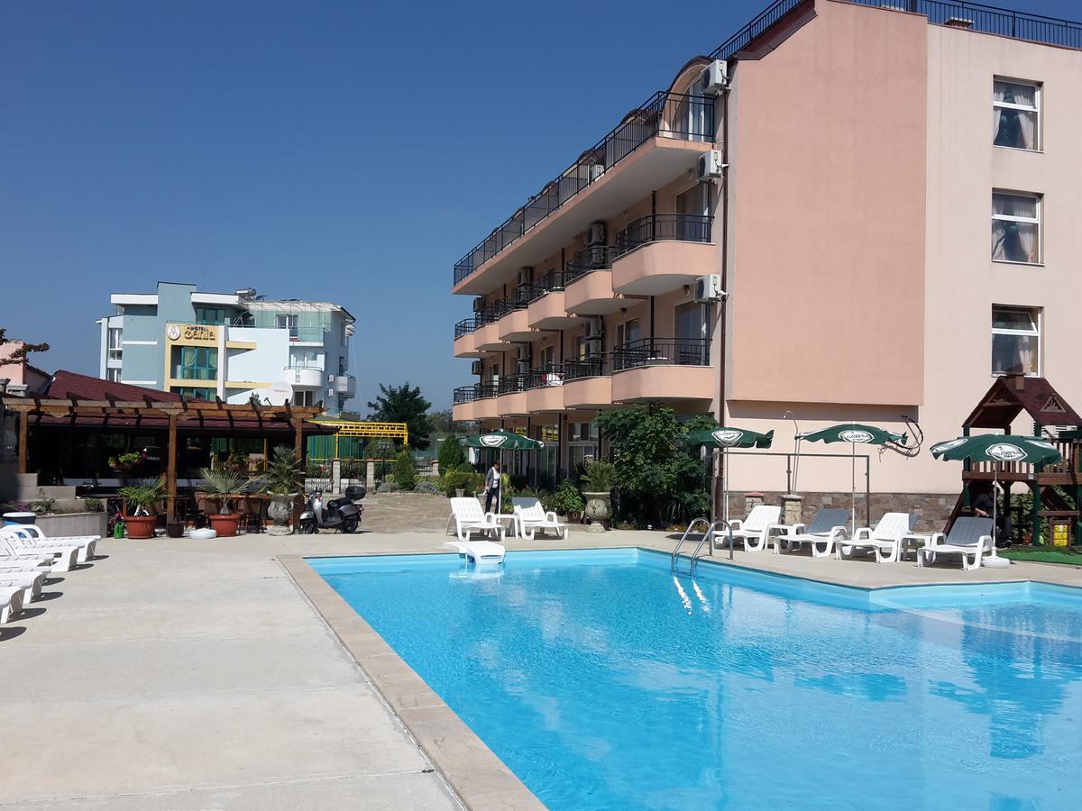 Hotel Black Sea - Breakfast, Pool & Free Parking Obzor Exteriér fotografie